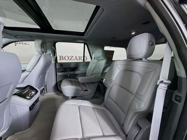 2019 Lincoln Navigator Select