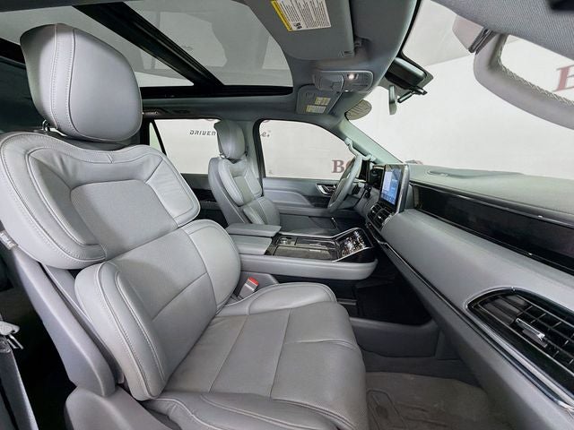 2019 Lincoln Navigator Select
