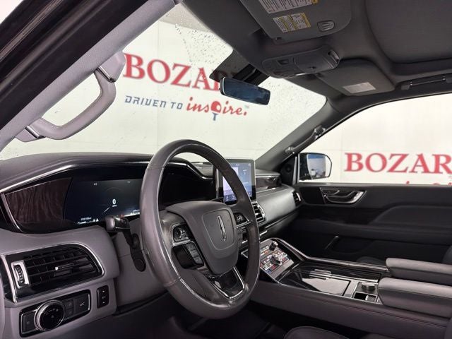 2018 Lincoln Navigator Select