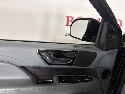 2018 Lincoln Navigator Select
