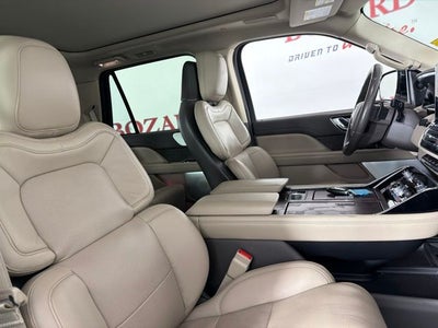 2022 Lincoln Navigator Reserve