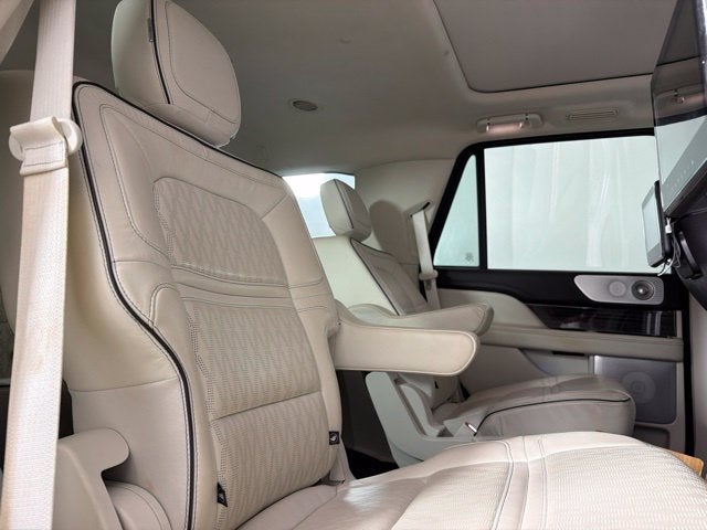 2021 Lincoln Navigator Black Label
