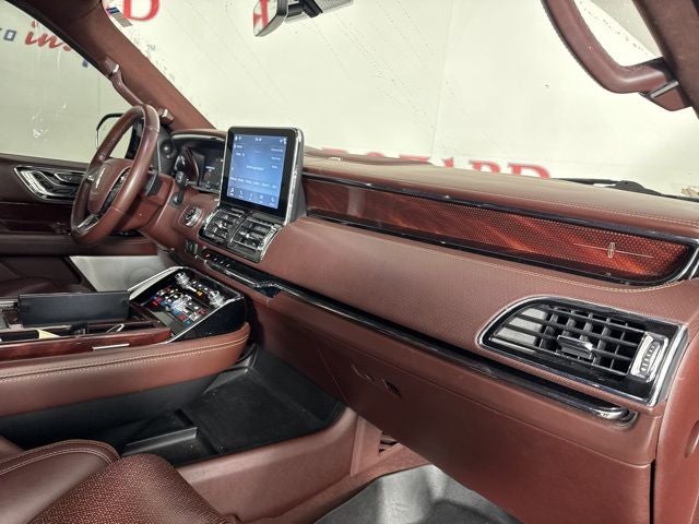 2019 Lincoln Navigator Black Label