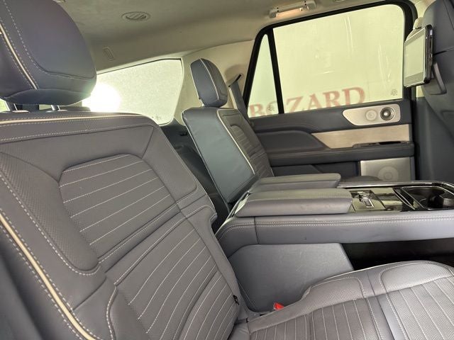 2021 Lincoln Navigator Black Label