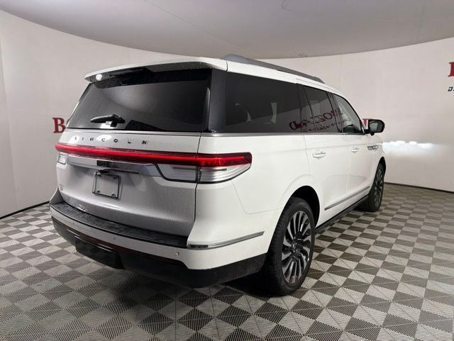 2022 Lincoln Navigator Black Label
