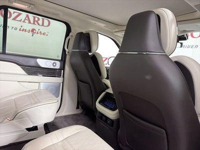 2022 Lincoln Navigator Black Label