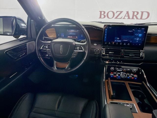 2022 Lincoln Navigator Black Label