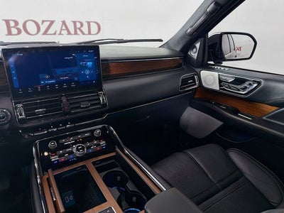 2022 Lincoln Navigator Black Label