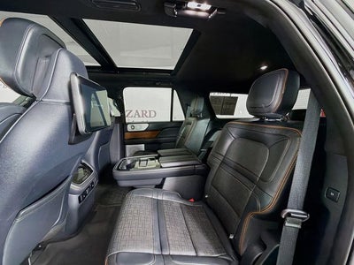 2022 Lincoln Navigator Black Label