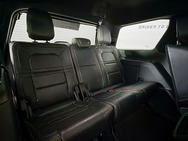 2022 Lincoln Navigator Black Label