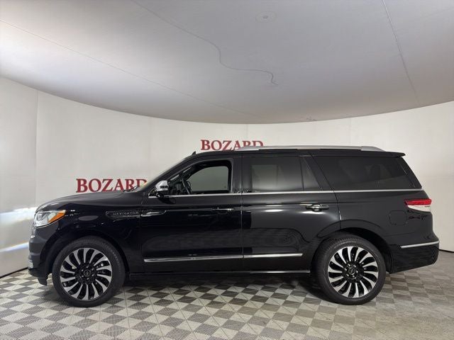 2022 Lincoln Navigator Black Label