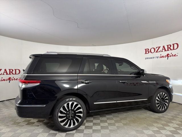 2022 Lincoln Navigator Black Label