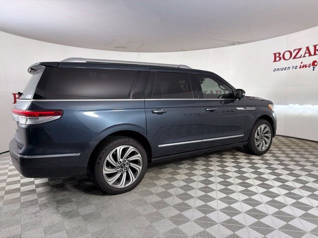 2022 Lincoln Navigator L Reserve