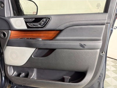 2022 Lincoln Navigator L Reserve