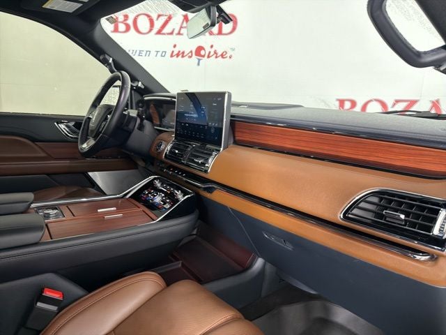 2023 Lincoln Navigator L L Reserve