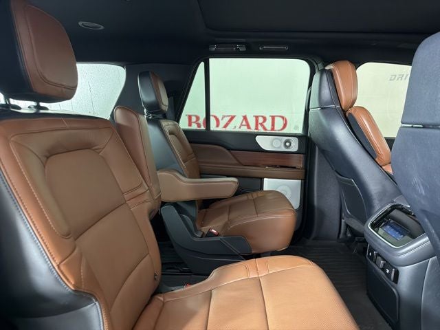 2023 Lincoln Navigator L L Reserve