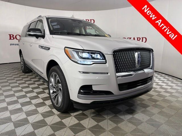 2023 Lincoln Navigator L Reserve