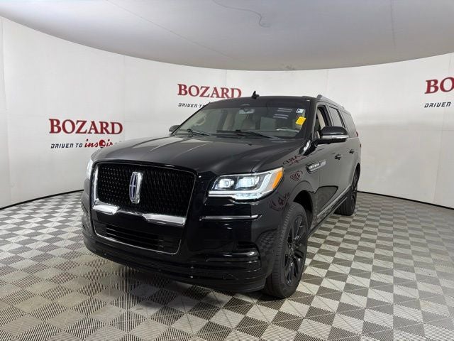 2023 Lincoln Navigator L Reserve