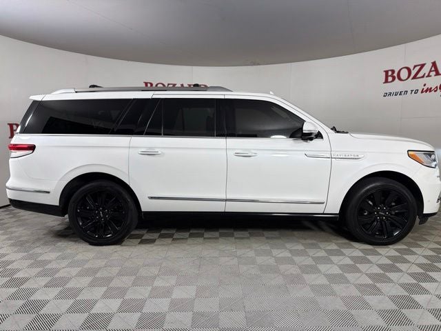 2022 Lincoln Navigator L Reserve