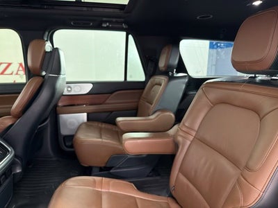 2022 Lincoln Navigator L Reserve