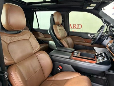 2022 Lincoln Navigator L Reserve