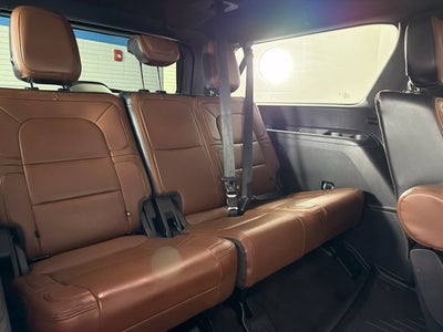 2022 Lincoln Navigator L Reserve
