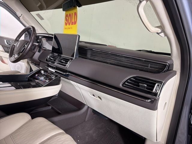 2024 Lincoln Navigator L Black Label
