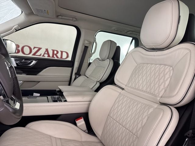2024 Lincoln Navigator L L Black Label