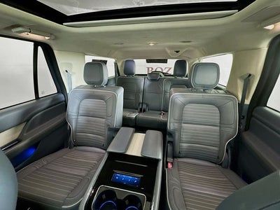 2022 Lincoln Navigator L Black Label