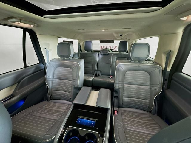 2022 Lincoln Navigator L Black Label