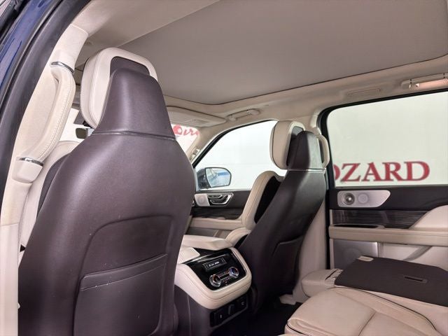2020 Lincoln Navigator L Black Label
