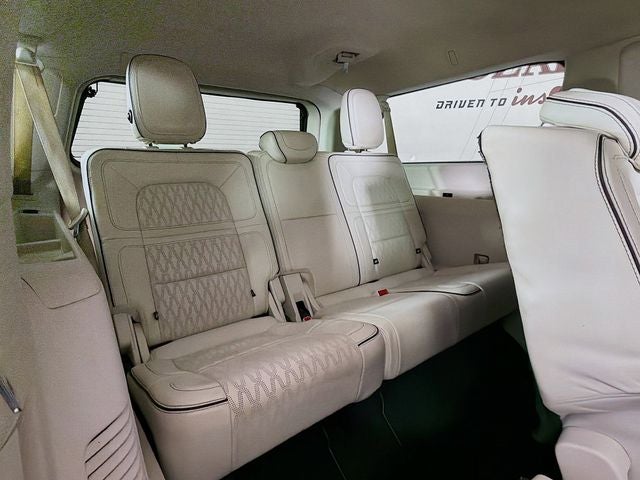 2020 Lincoln Navigator L Black Label
