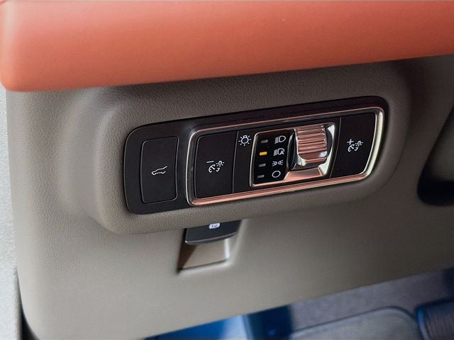 2025 Lincoln Nautilus Black Label