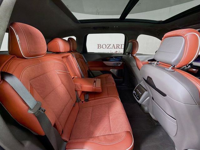 2025 Lincoln Nautilus Black Label