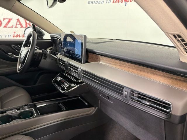 2025 Lincoln Corsair Plug-In Hybrid Grand Touring
