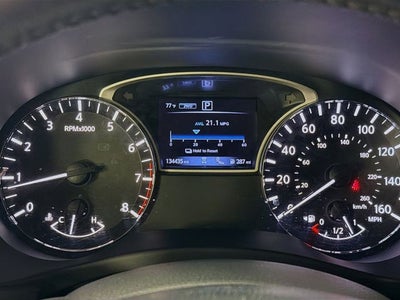 2020 Nissan Pathfinder SV
