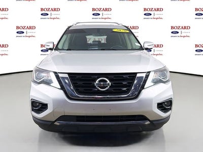 2020 Nissan Pathfinder SV
