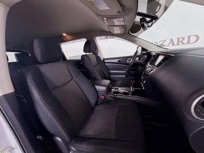 2020 Nissan Pathfinder SV