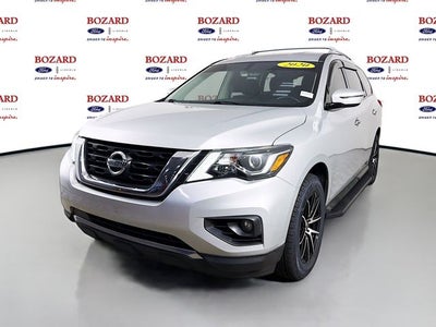 2020 Nissan Pathfinder SV