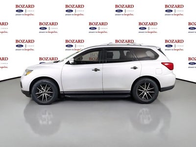 2020 Nissan Pathfinder SV