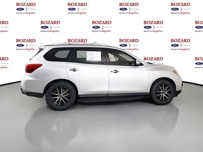 2020 Nissan Pathfinder SV