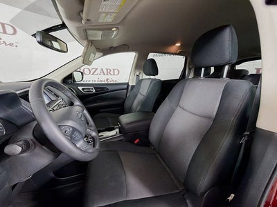2020 Nissan Pathfinder SV