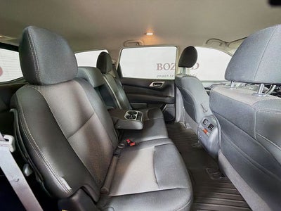 2020 Nissan Pathfinder SV
