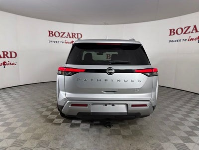 2024 Nissan Pathfinder SL