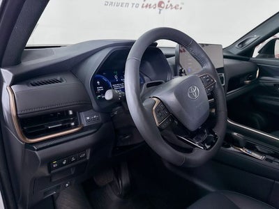 2025 Toyota Grand Highlander Hybrid MAX Platinum