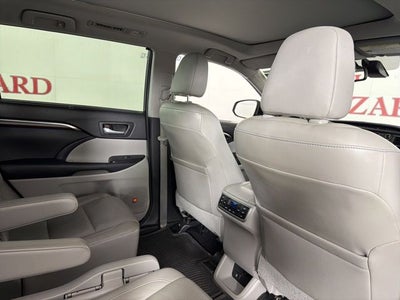 2015 Toyota Highlander Limited Platinum V6