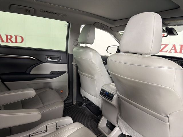 2015 Toyota Highlander Limited Platinum V6
