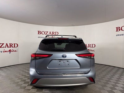 2021 Toyota Highlander Hybrid Platinum