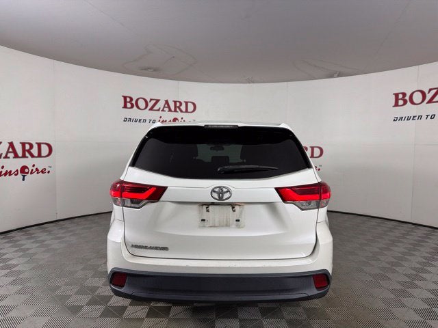 2017 Toyota Highlander LE