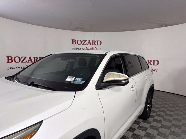 2017 Toyota Highlander LE